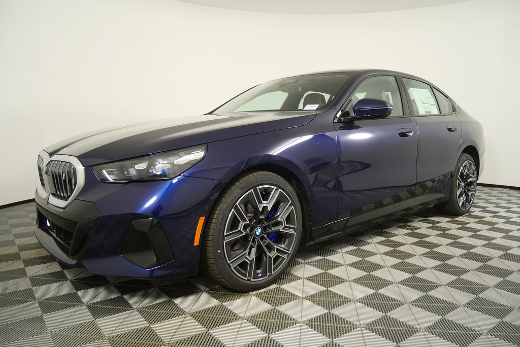 Thumbnail: 2026 BMW i5 - 7