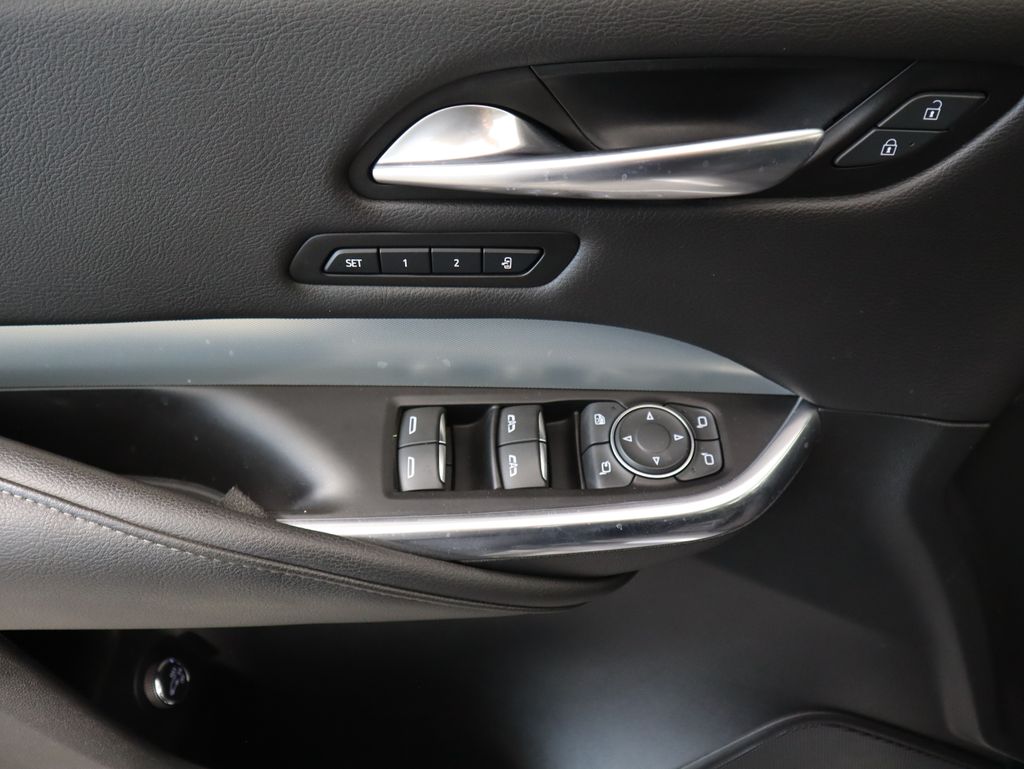 Thumbnail: 2019 Cadillac XT4 - 23