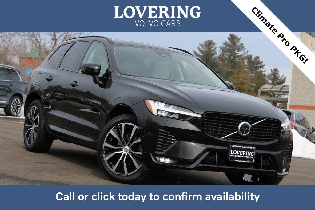 2023 Volvo XC60 B5 Plus Dark Theme AWD