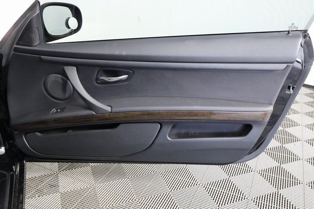 Thumbnail: 2013 BMW 3 Series - 10