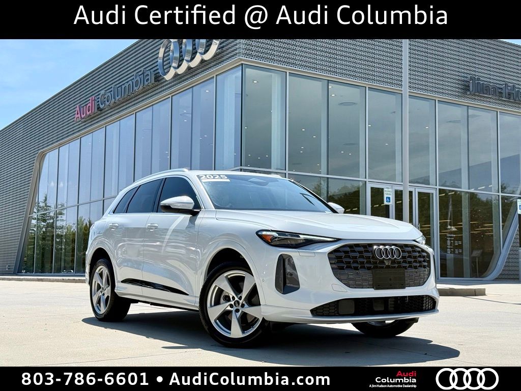 Glacier White Metallic 2025 Audi Q5 SUV / Crossover All-Wheel Drive 7-Speed Automatic
