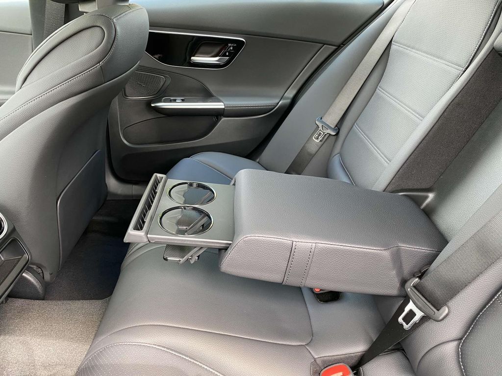 Thumbnail: 2024 Mercedes-Benz C-Class - 19