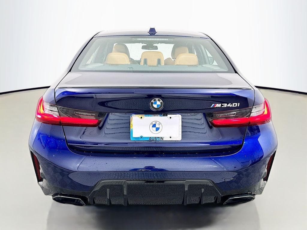 Thumbnail: 2026 BMW 3 Series - 6