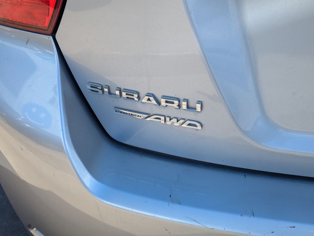 2015 Subaru Impreza 2.0i 5