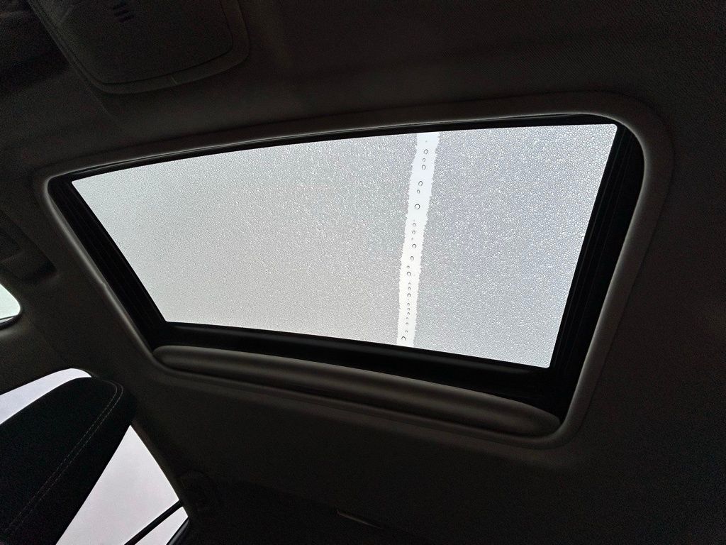 Thumbnail: 2018 Toyota RAV4 - 30