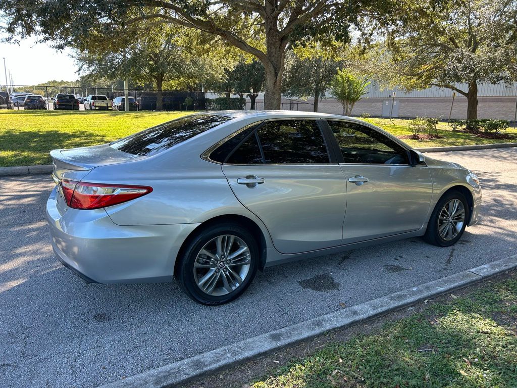 Thumbnail: 2015 Toyota Camry - 5