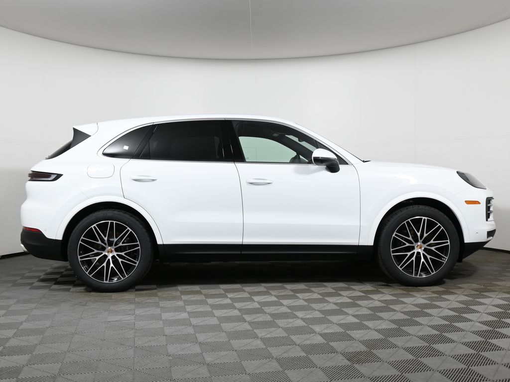 Thumbnail: 2025 Porsche Cayenne - 8