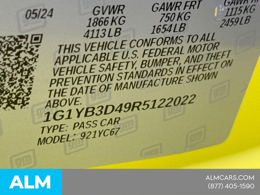 Used 2024 Yellow Chevrolet Stingray image 32