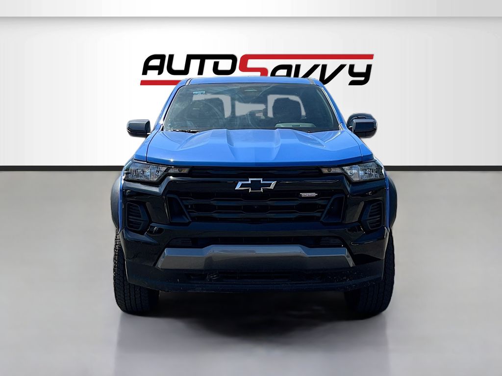 Used 2025 Blue Chevrolet Trail Boss image 2