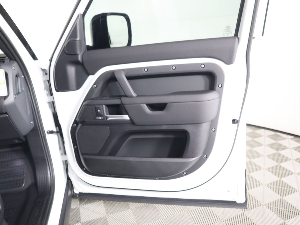 Thumbnail: 2026 Land Rover Defender - 27