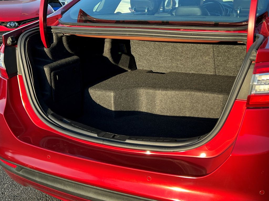 2013 Ford Fusion Hybrid SE