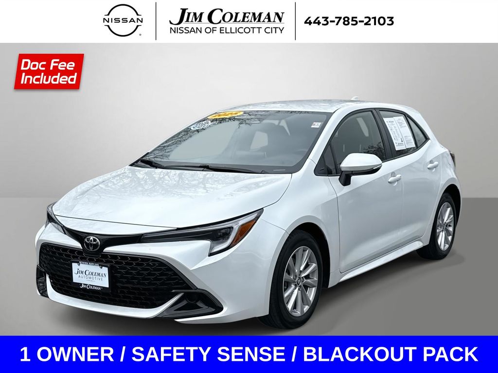 2025 Toyota Corolla Hatchback SE