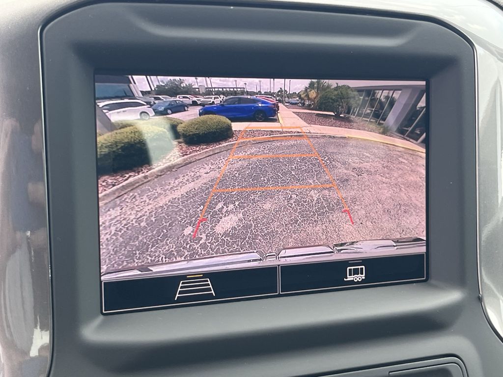 new 2025 GMC Sierra 1500 car, priced at $40,097