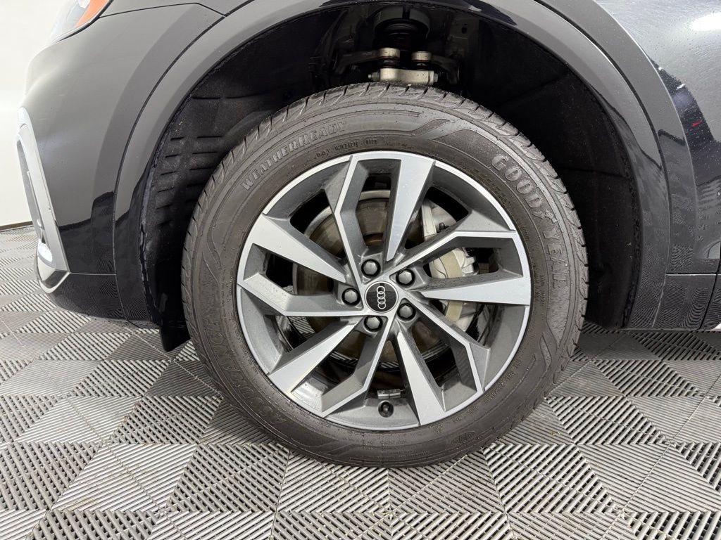 2022 Audi Q5 e Premium 9