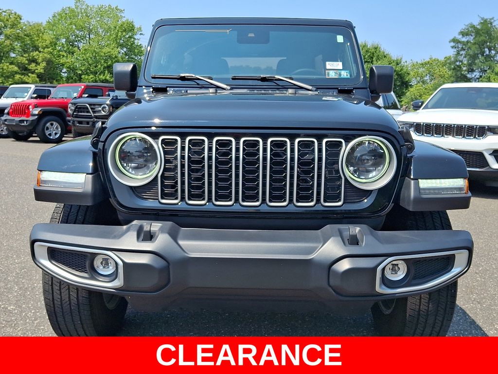 Used 2024 Jeep Wrangler SUV
