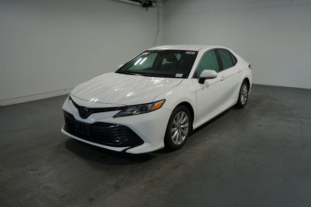 2018 Toyota Camry LE -
                Duluth, GA