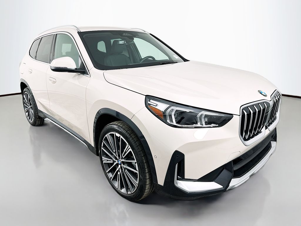 Thumbnail: 2026 BMW X1 - 3