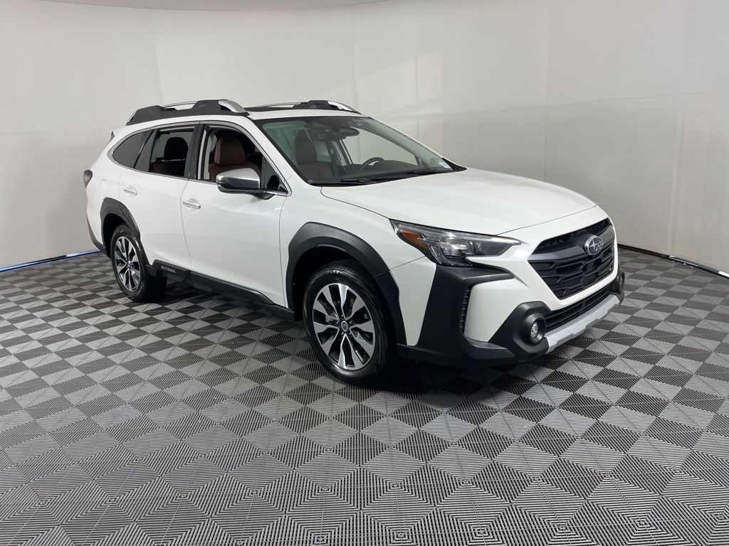 2024 Subaru Outback Touring 18