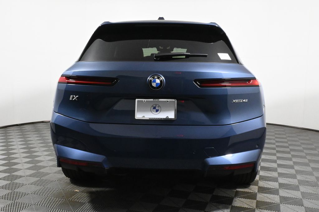 Thumbnail: 2026 BMW iX - 6