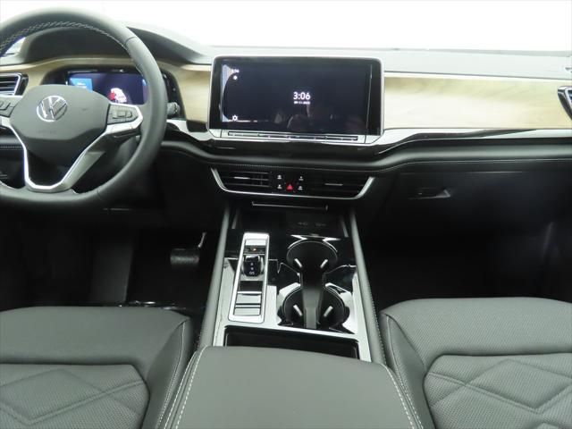 Thumbnail: 2026 Volkswagen Atlas - 13