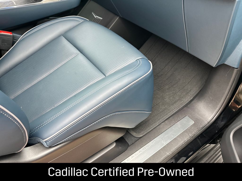 Used Car 2025 Cadillac Escalade Iq  Luxury 2 For Sale Under $120,000 In Austin, Texas