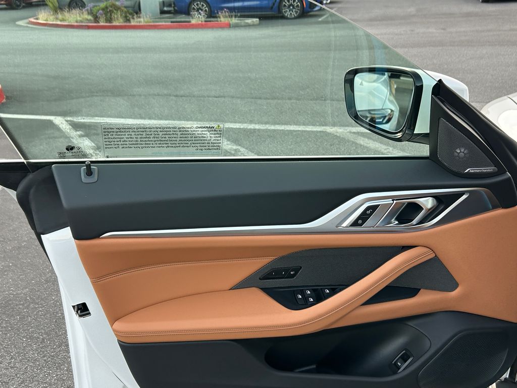 Thumbnail: 2026 BMW i4 - 11
