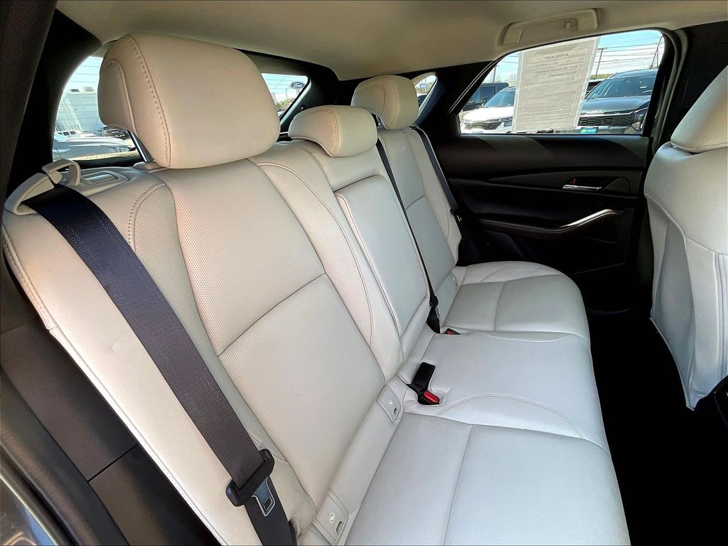 2023 Mazda CX-30 — photo 15