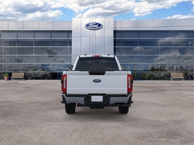 New 2026 Oxford White Ford F-250® XLT image 5