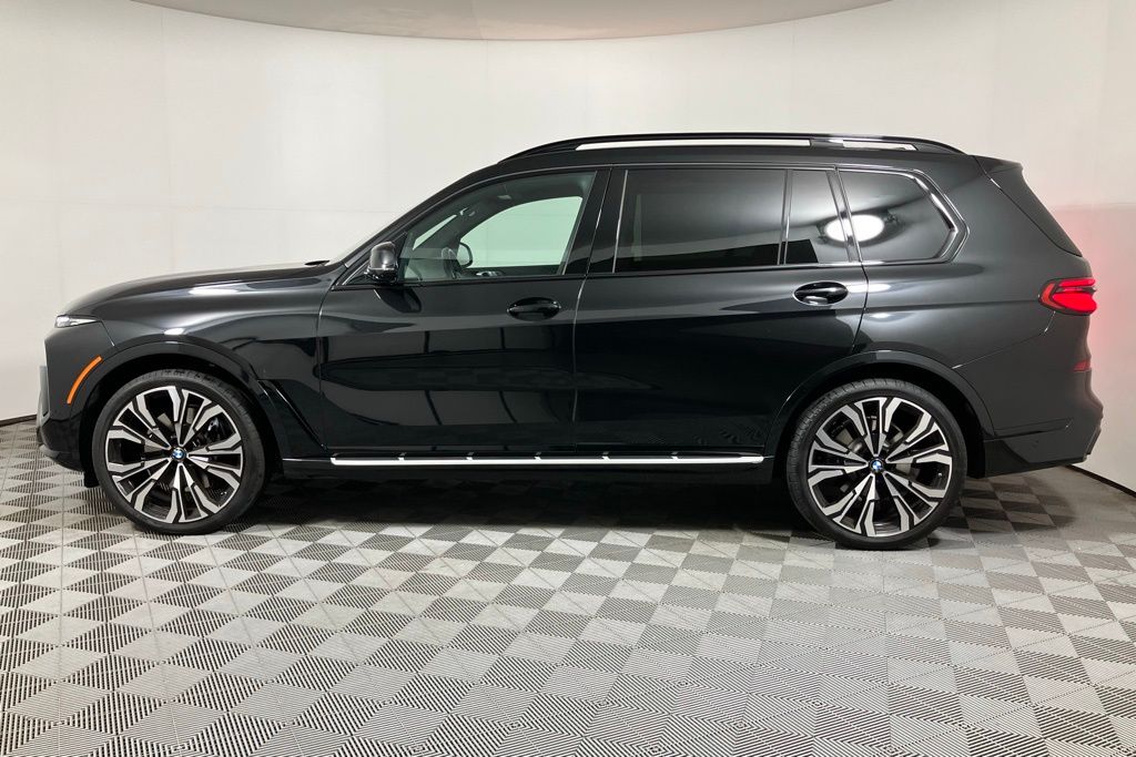 2024 BMW X7 xDrive40i 2