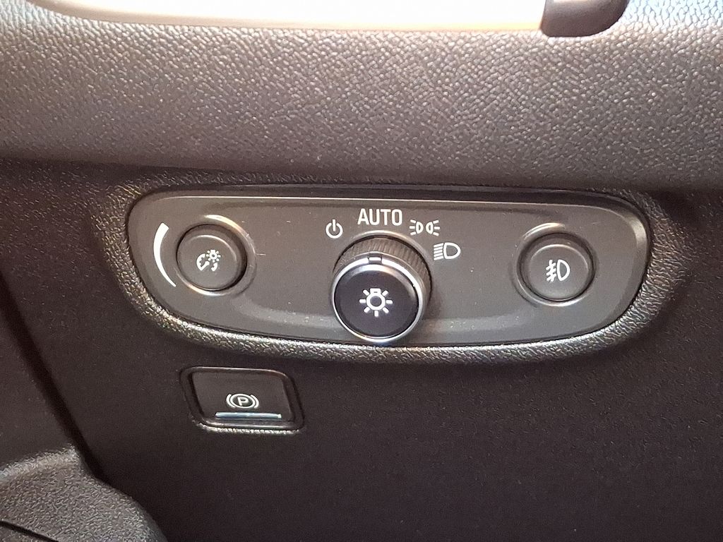 Thumbnail: 2019 GMC Terrain - 24