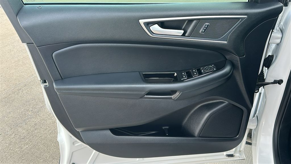 2019 Ford Edge SEL White at DeMontrond Gulf Freeway