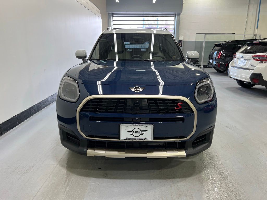 2025 MINI Cooper Countryman Base 8