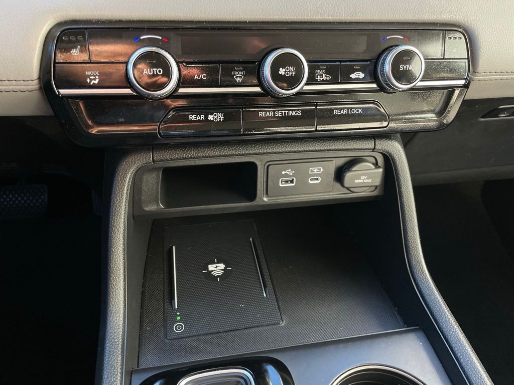 Thumbnail: 2025 Honda Pilot - 18