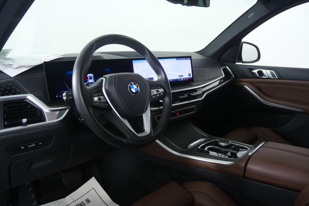 Thumbnail: 2024 BMW X5 - 12