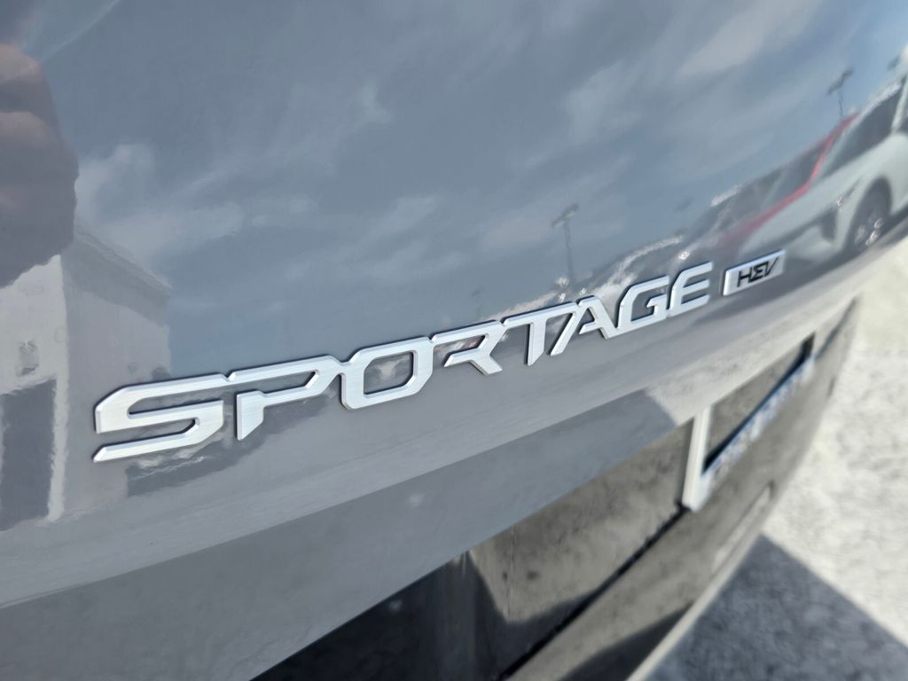 2027 Kia Sportage - $42,130