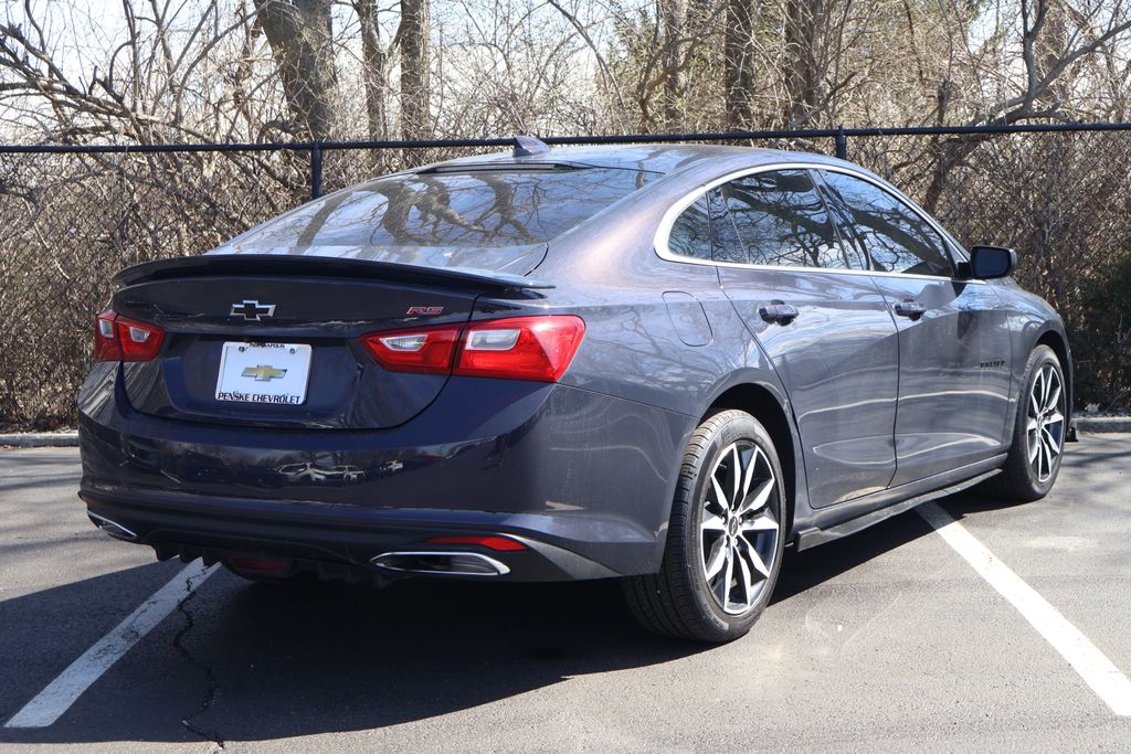 Thumbnail: 2025 Chevrolet Malibu - 9