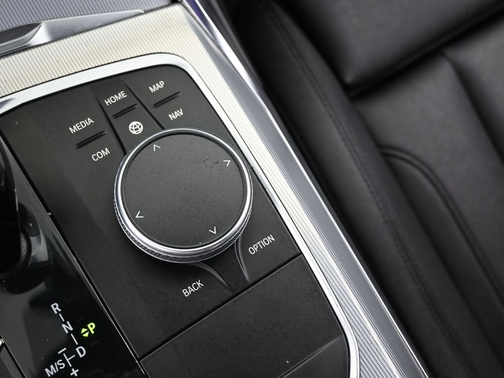 Used 2021 Mineral Grey Metallic BMW 330i image 31