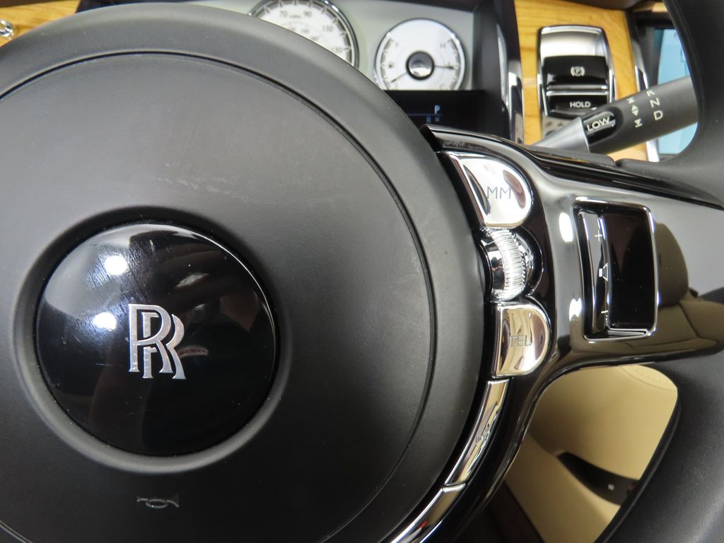 2017 Rolls-Royce Dawn  20