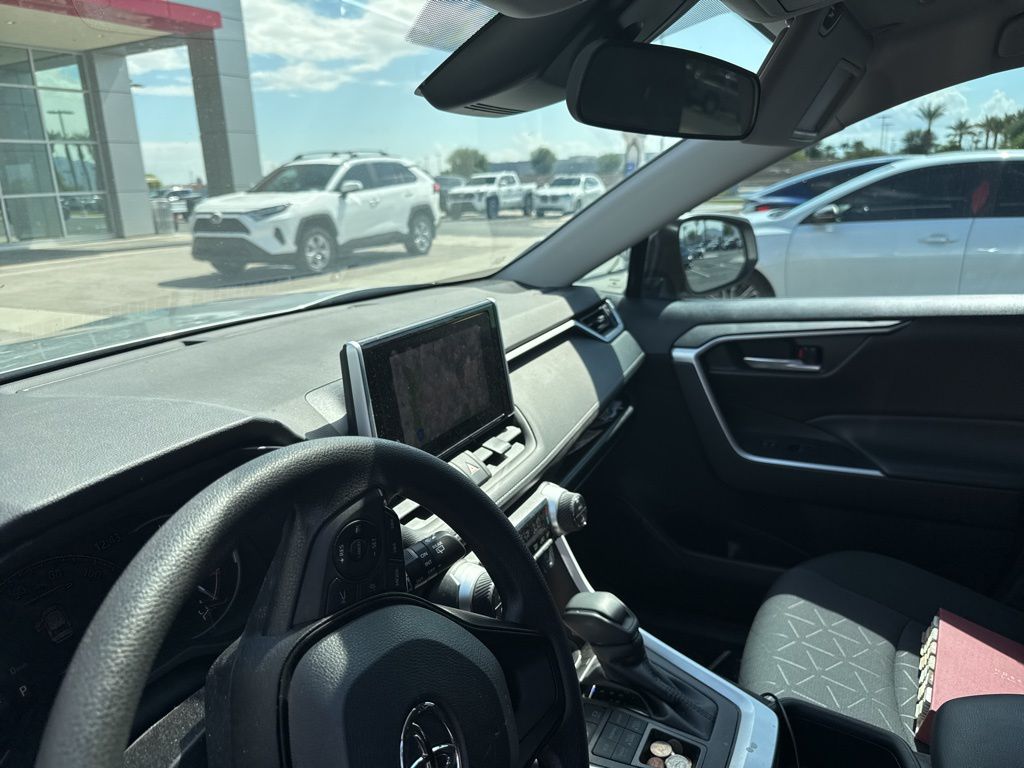 Thumbnail: 2023 Toyota RAV4 - 7