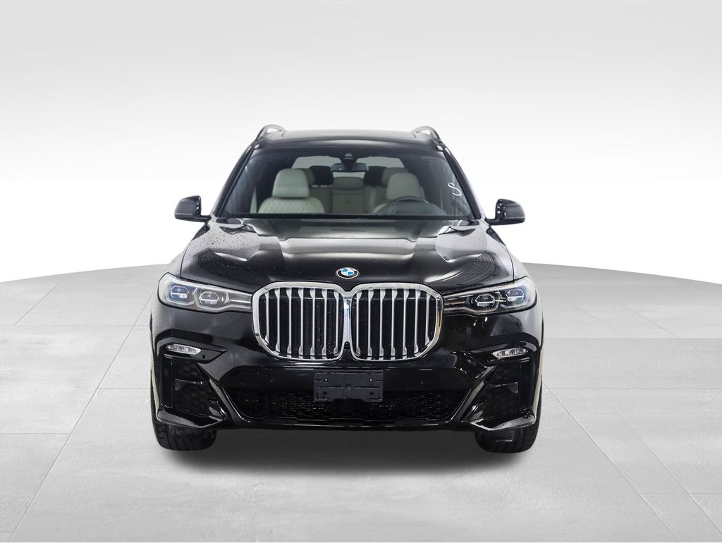 Thumbnail: 2022 BMW X7 - 8
