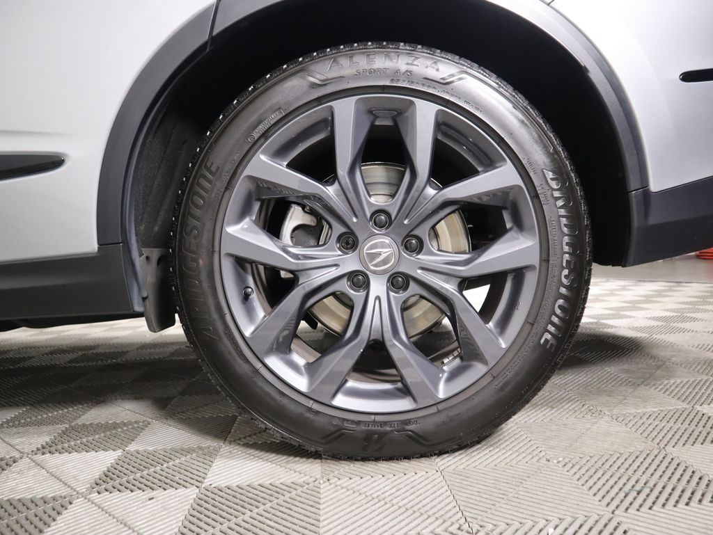 Thumbnail: 2023 Acura MDX - 32