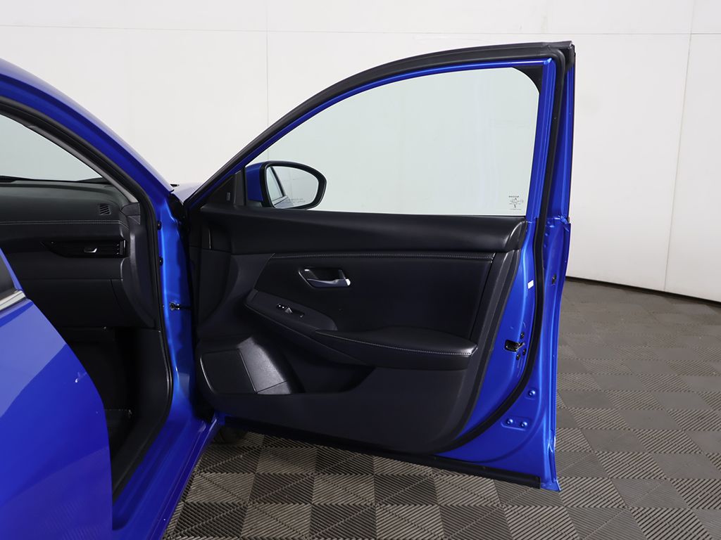 Used 2025 Blue Nissan SV image 17