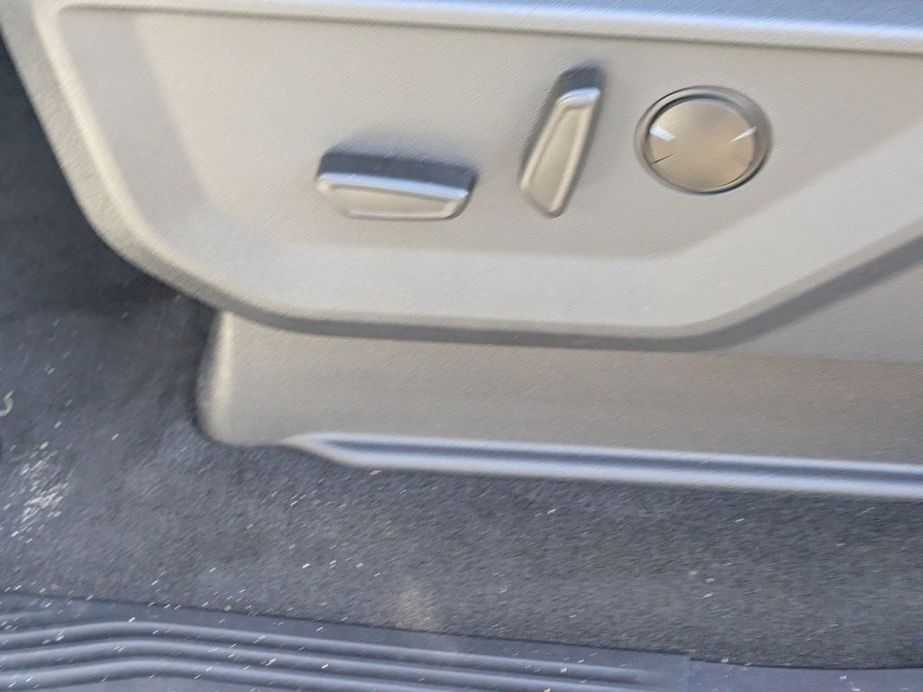 2025 Ford Expedition Platinum MAX