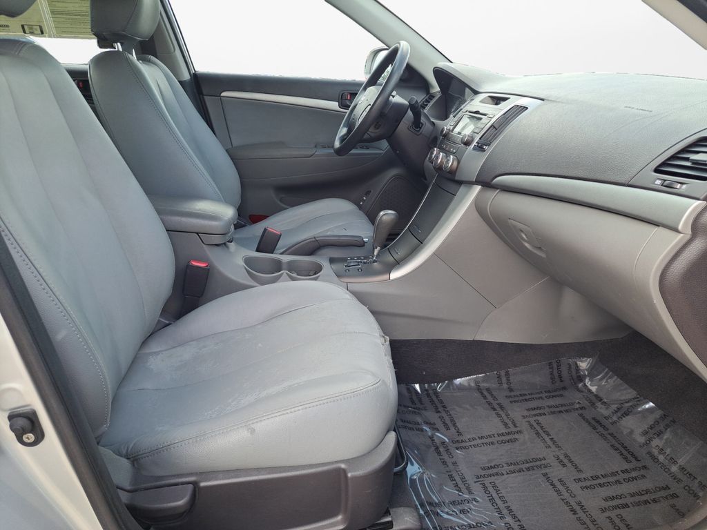 Used Car 2009 Hyundai Sonata  Gls For Sale Under $10,000 In Austin, Texas
