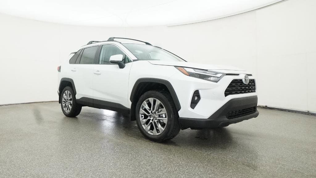 Thumbnail: 2025 Toyota RAV4 - 11