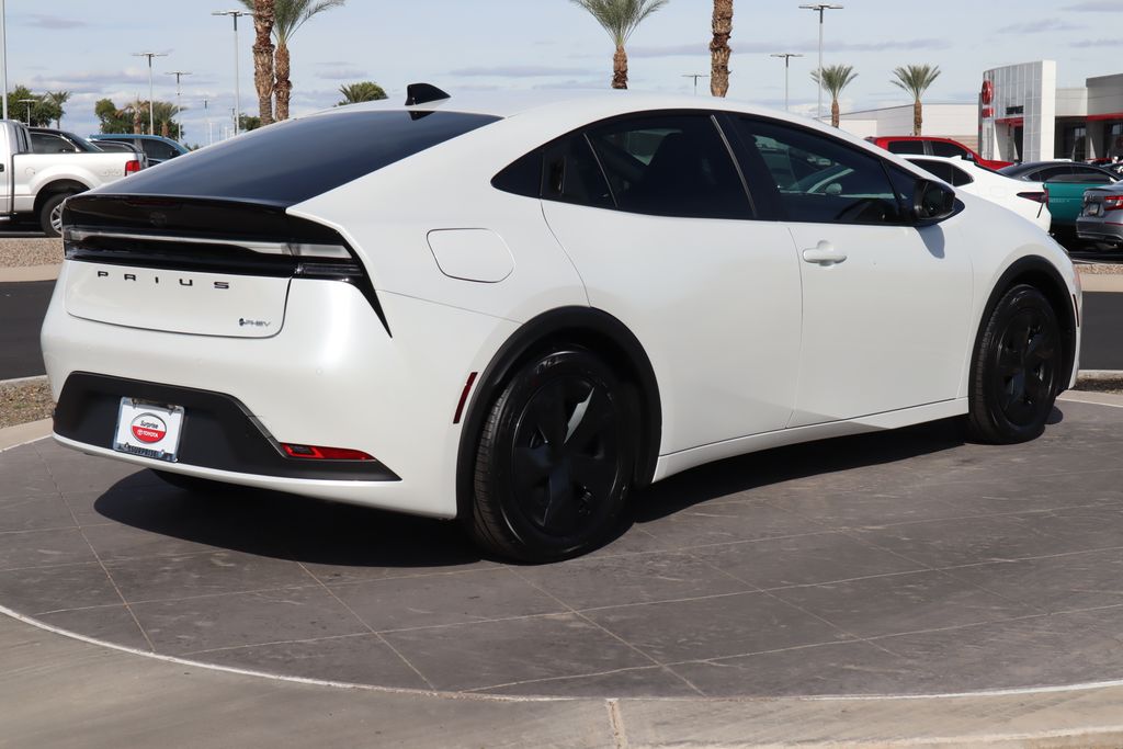 Thumbnail: 2026 Toyota Prius - 5