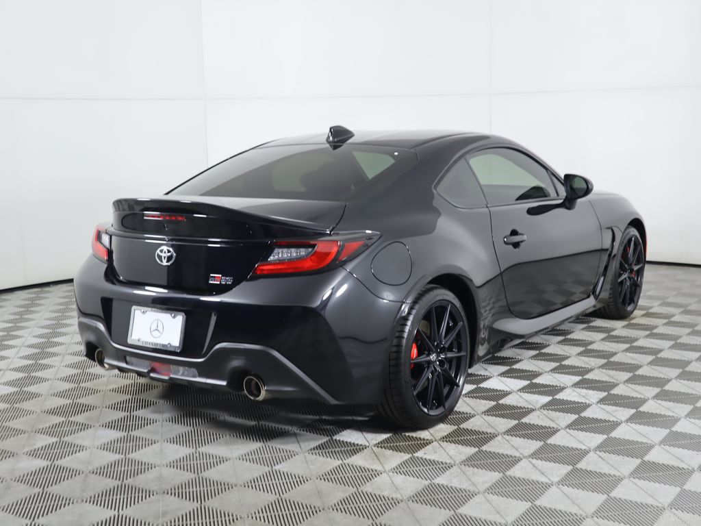 Thumbnail: 2024 Toyota GR86 - 5