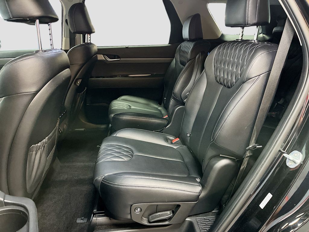 Used 2022 Abyss Black Pearl Hyundai SEL image 24
