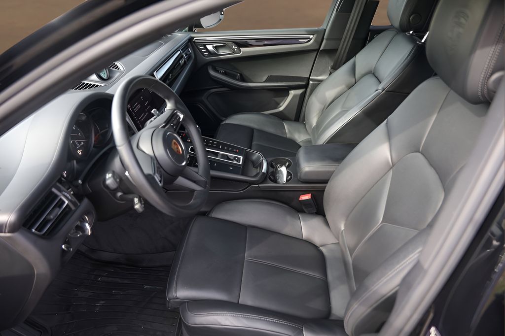 Used Car 2025 Porsche Macan  Base For Sale Under $60,000 In Austin, Texas