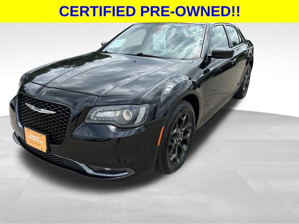 Gloss Black 2019 Chrysler 300 Sedan All-Wheel Drive 8-Speed Automatic